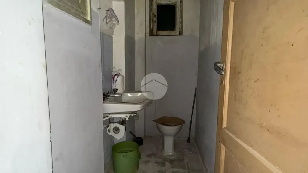 Salles de bain - Rustic House with Large Garden in Corigliano-Rossano