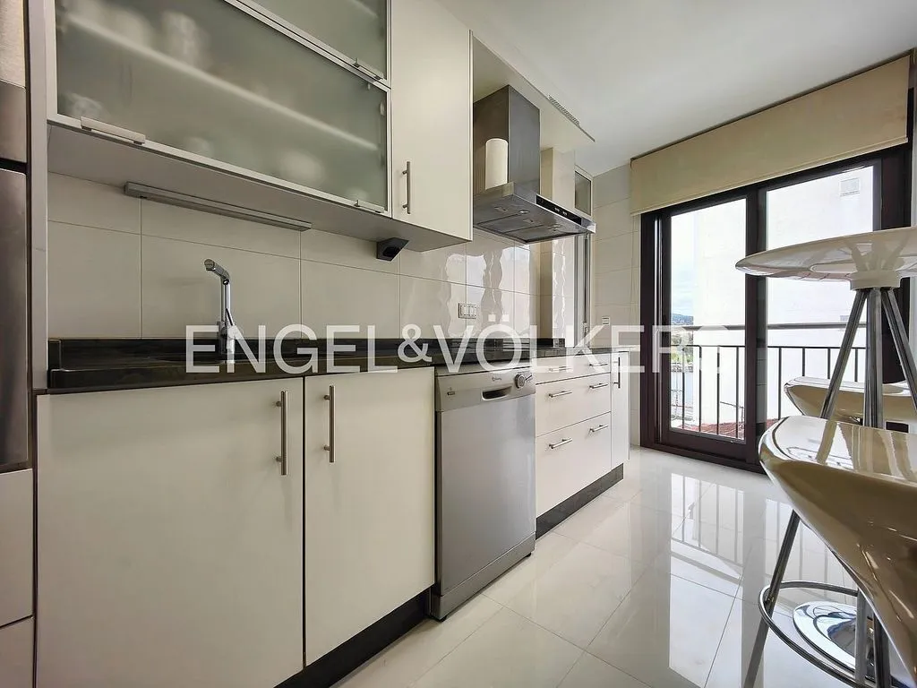Köök - 2-Bedroom Apartment with River View in Centre