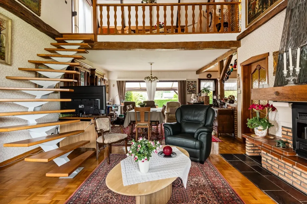 Séjour - Maison avec Terrasse et Garage à Westerlo