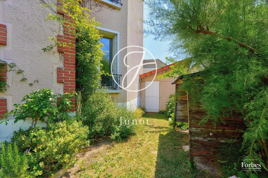 Aed - Charming 1930s House with Garden in Chatou
