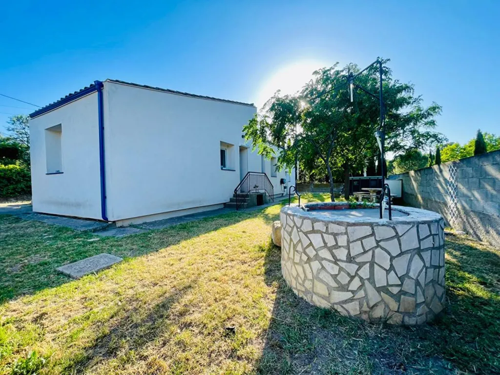 Jardin - Maison Rénovée avec Garage à Capendu