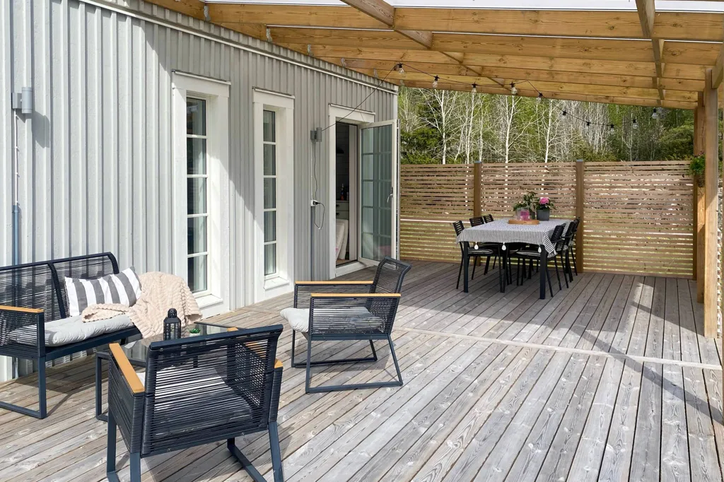 Terrass - Modern Villa with Garden in Uls-Väsby