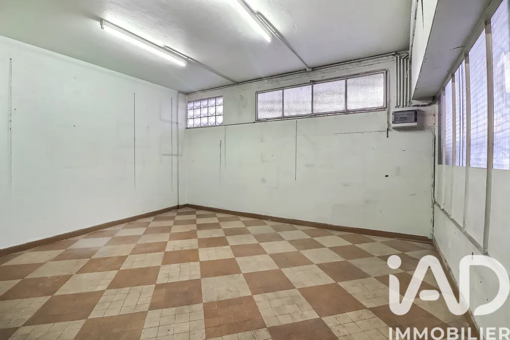 Stanze - Fully Renovated Apartment with Terrace in Nîmes