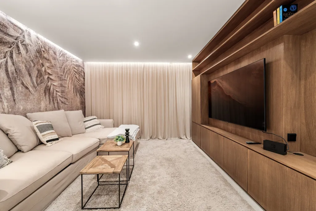 Pièces - Luxury Villa with Pool in Nueva Andalucía