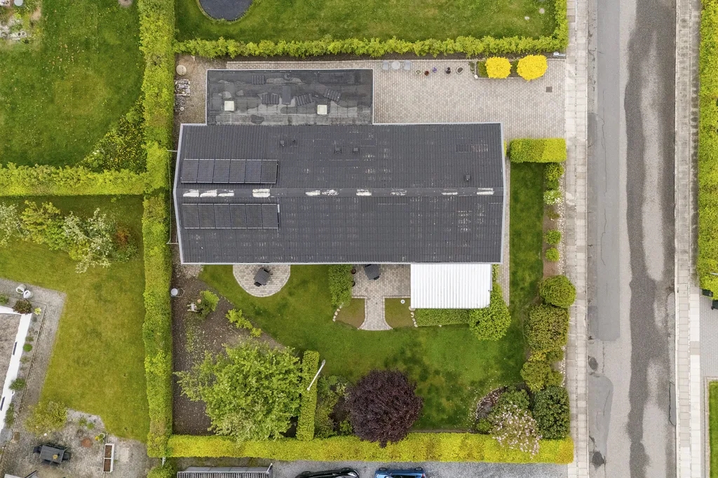 Aerial - Modernised Villa with Garden in Linde