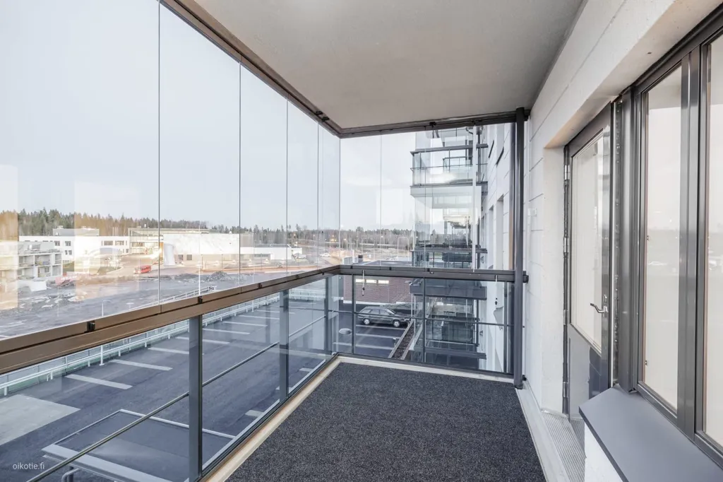 Balcon - Apartment with Sauna in Vuores, Tampere