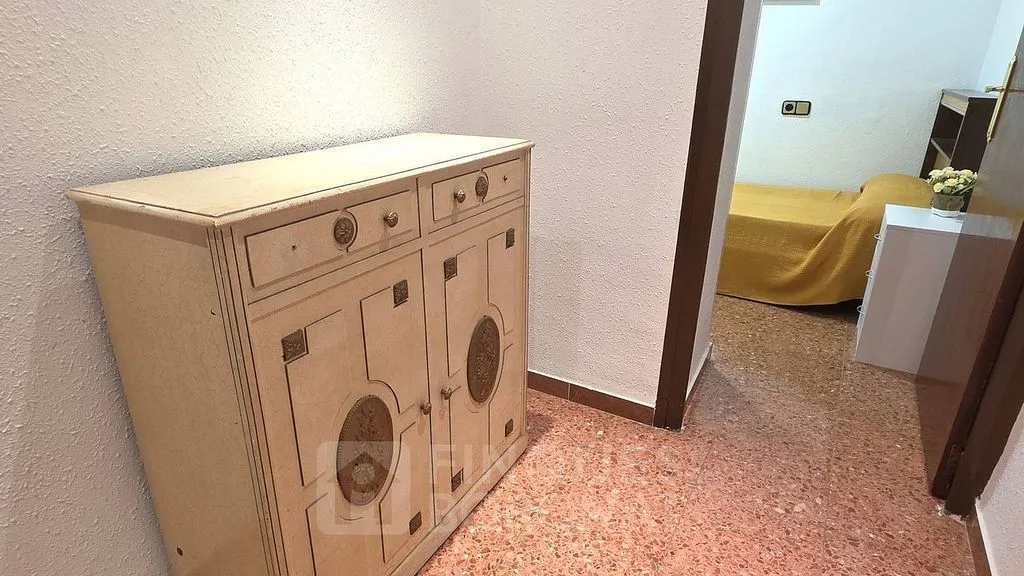Entrée - Furnished Flat with Elevator in Nou Eixample Sud, Tarragona