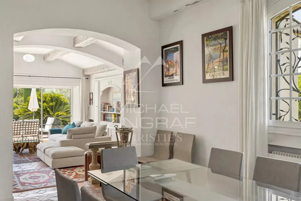 Salle à manger - Villa provençale avec piscine à Cap d'Antibes