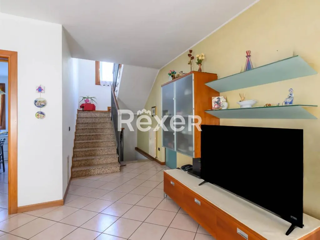 Soggiorno - Bifamiliare with Private Garden in Vigonza