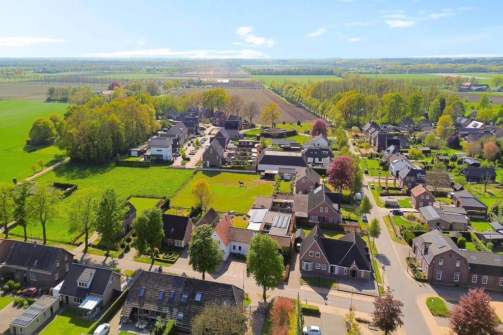 Vue aérienne - Charming Detached House with Solar Panels in Westerbeek