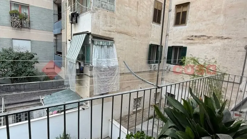 Rõdu - Quadrilocale with Balcony in Bari