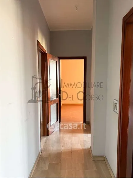 Esik - Apartment to Renovate with Balcony in Modena