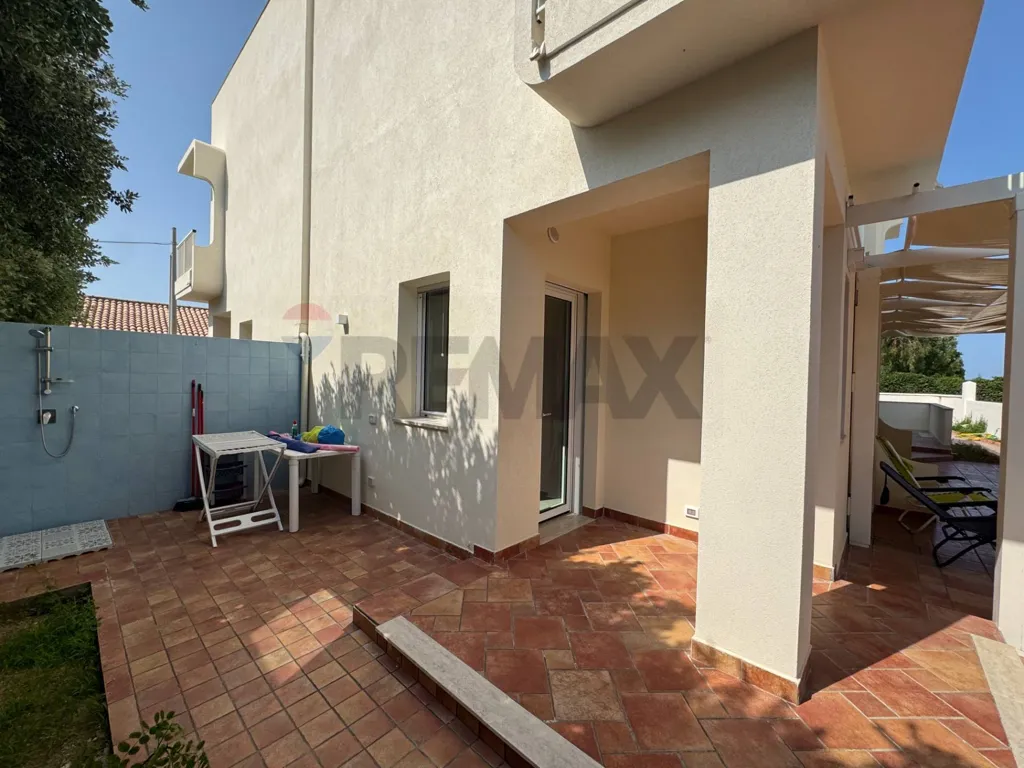Terrass - Rustic Villa with Terrace in Noto