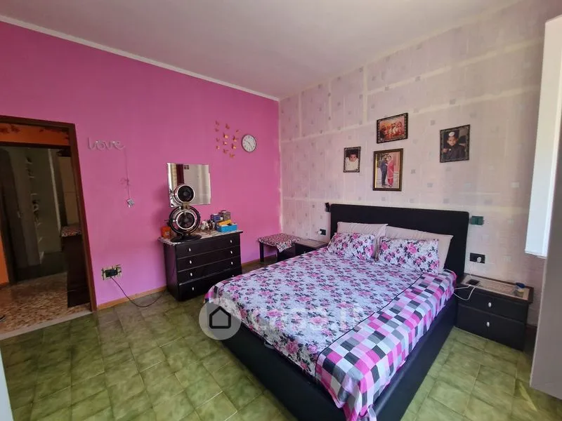 Chambres - Apartment with Balcony in Pomponesco Centre
