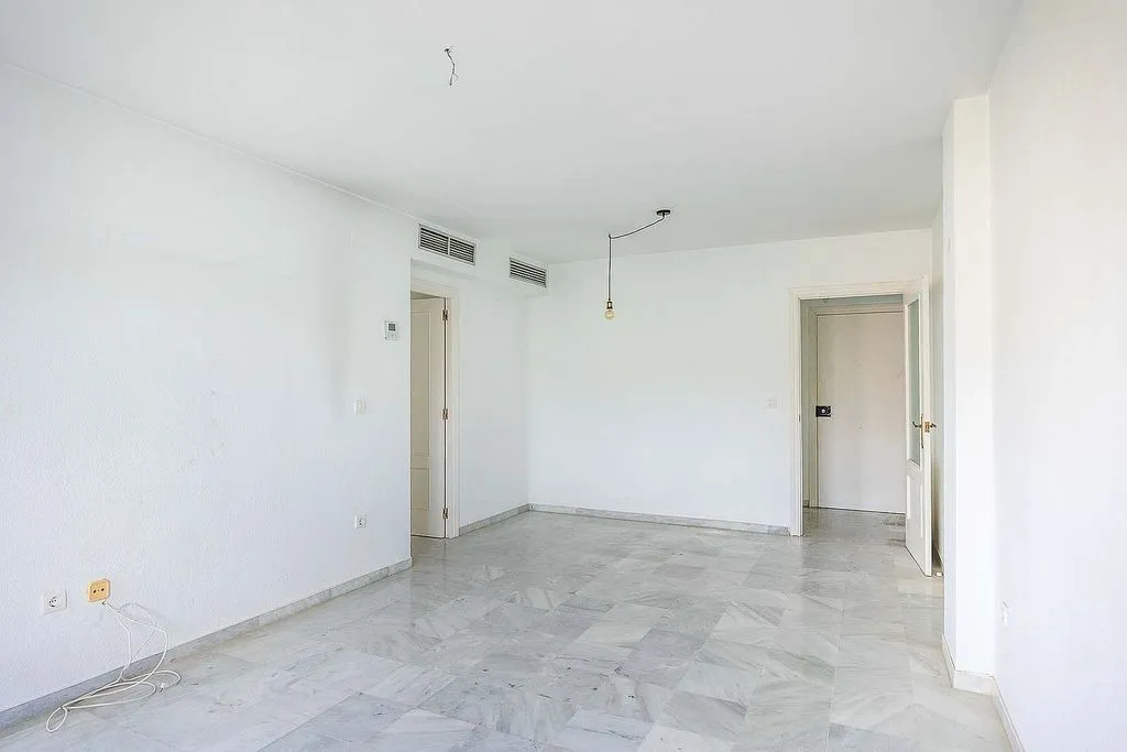Pièces - Apartment with Pool and Terrace in Ciudad Aljarafe