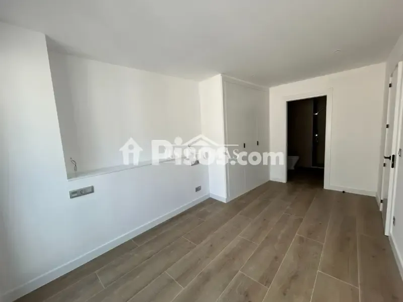 Toad - New Flat with Patio in Escaldes Centre