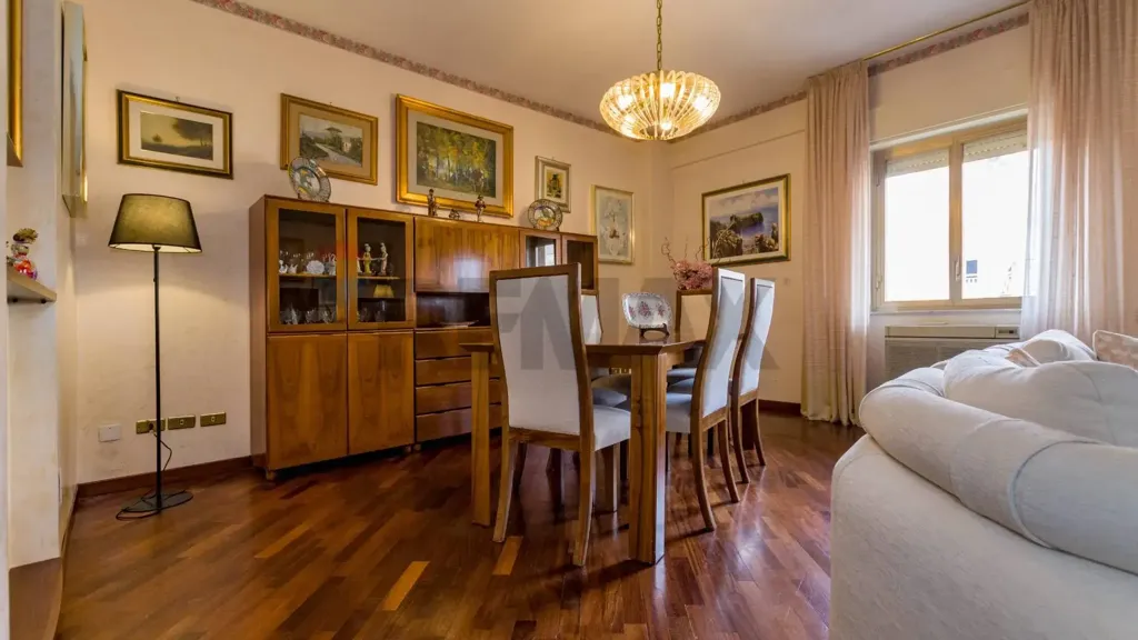 Elutuba - Spacious Apartment with Balcony in Palermo