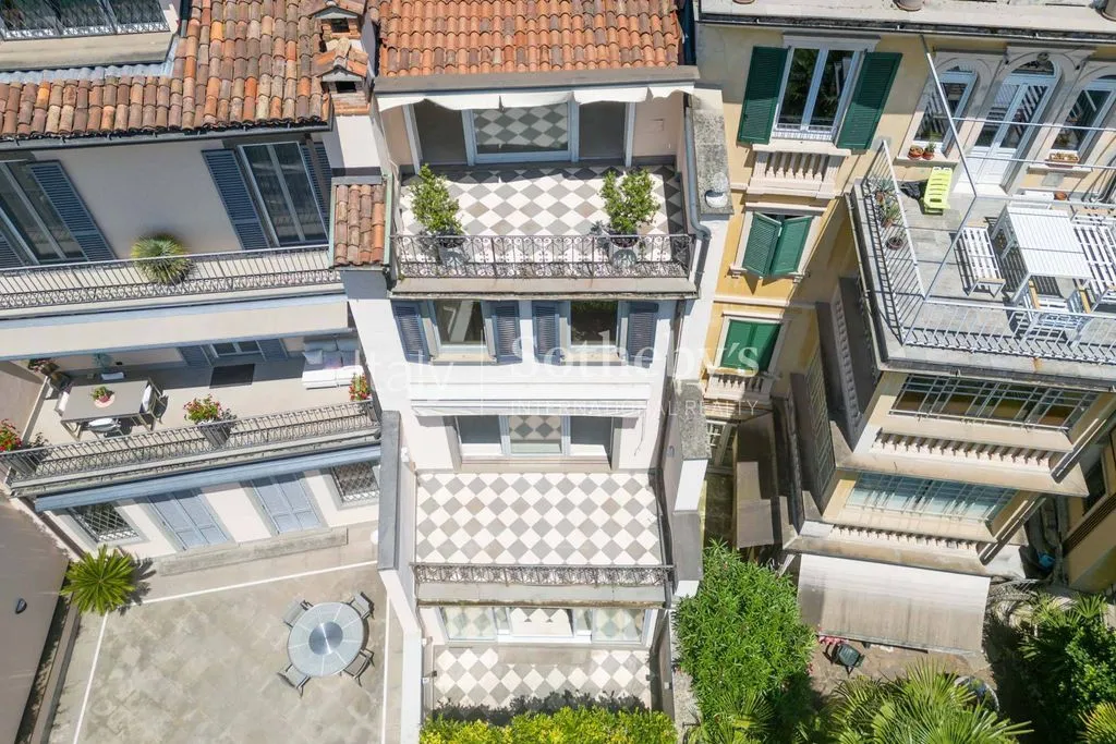 Õhuvaade - Detached House with Green Views in Bergamo