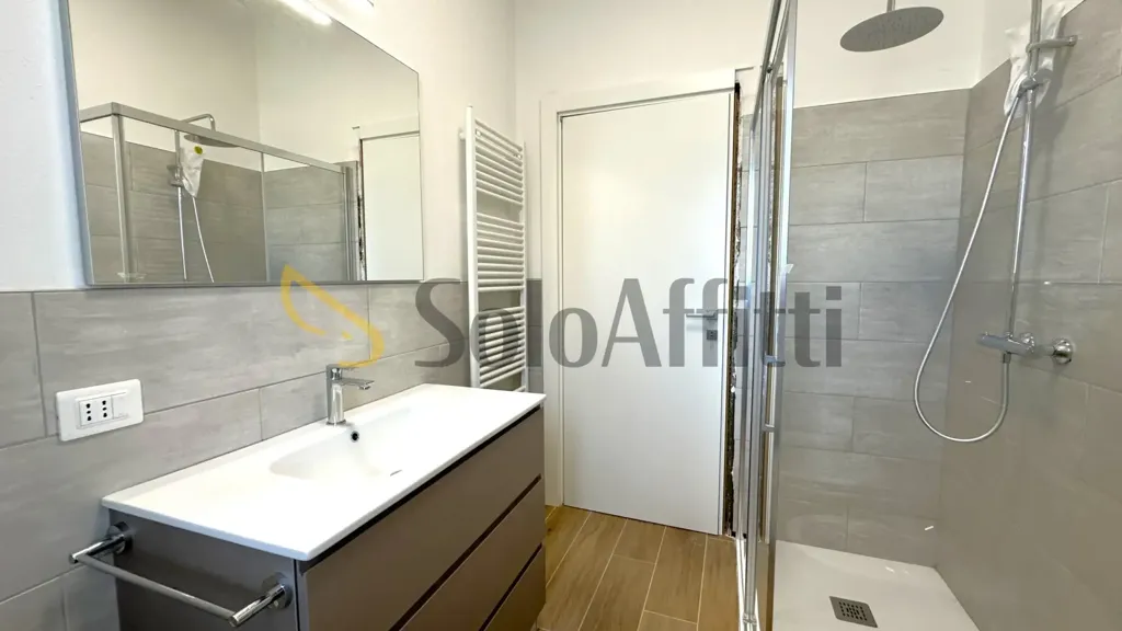 Bathrooms - Ristrutturato Appartamento with Balcony in Forli'
