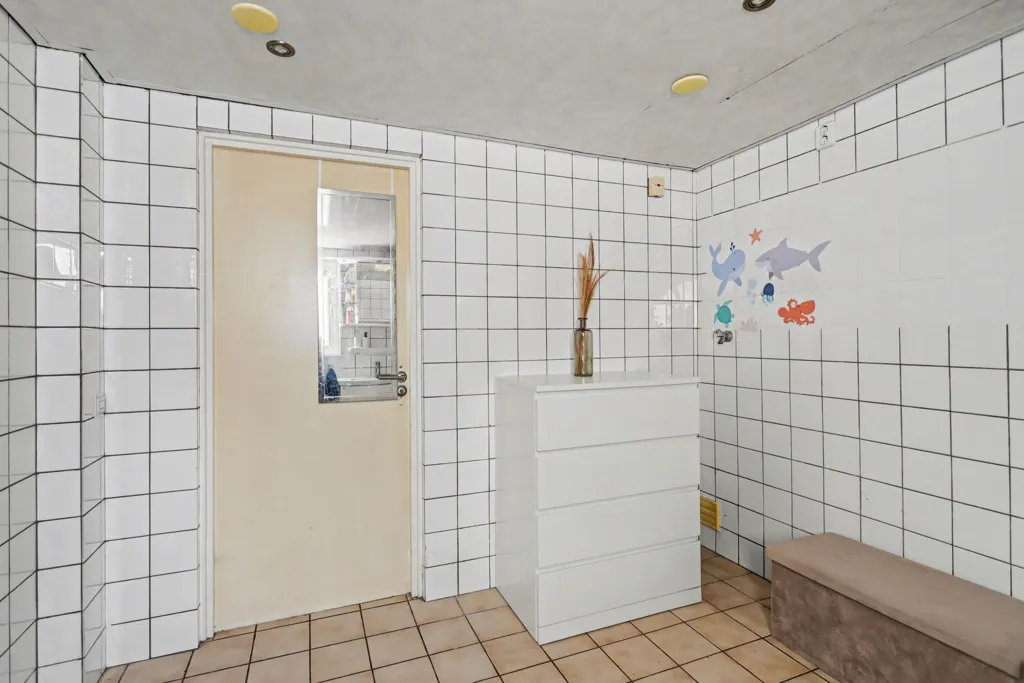 Bathrooms - Two-Storey House with Garden in Almelo