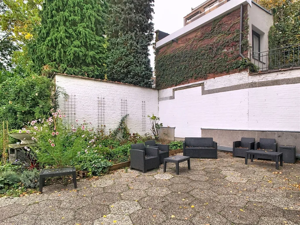 courtyard
