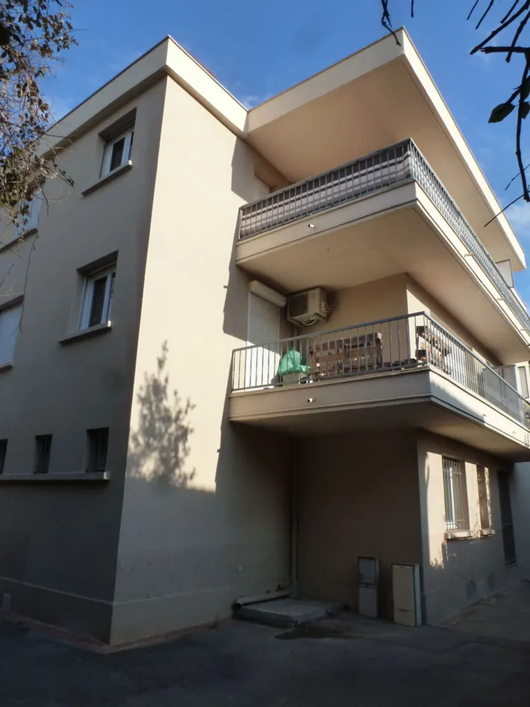 Välivaade - 2-Bed Flat with Terrace in Hérault