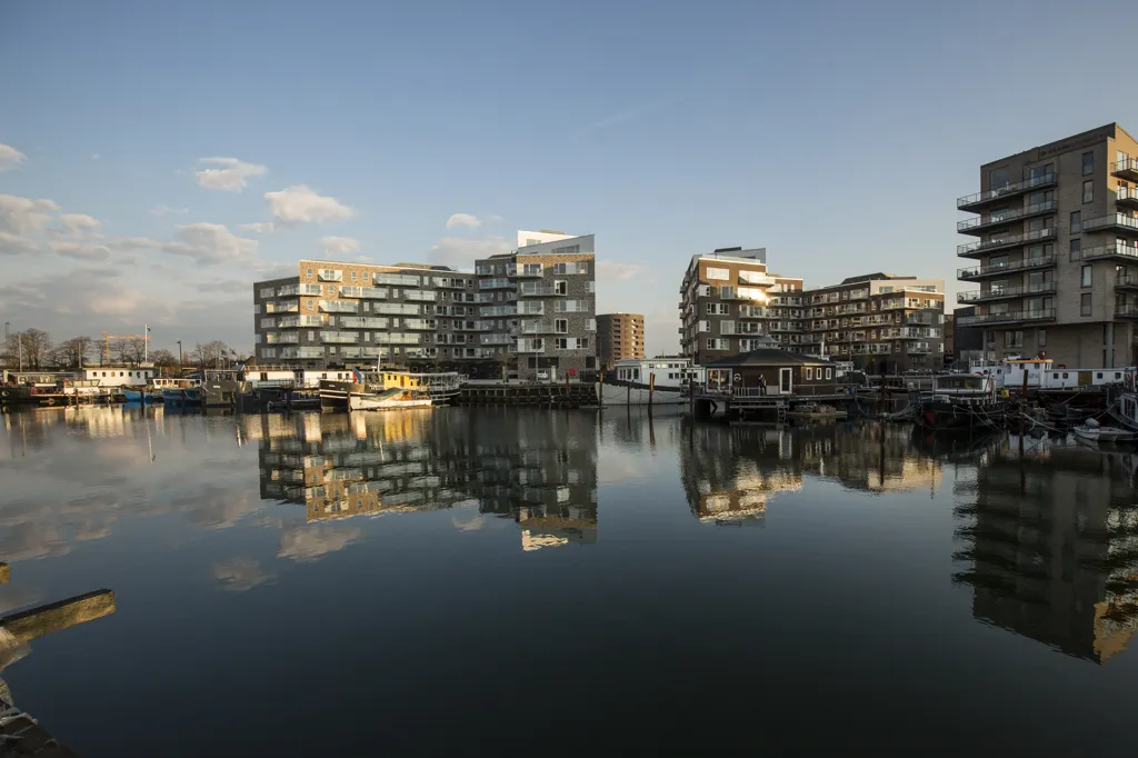Välivaade - Apartment with Water View in Sydvest