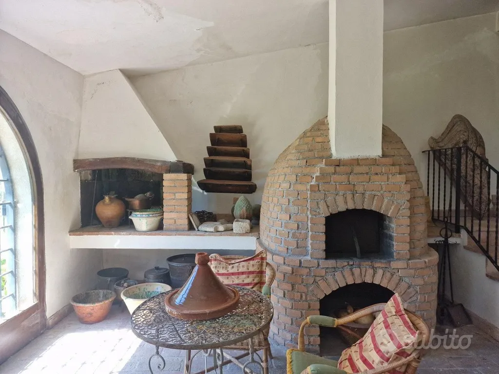 Toad - Rustic Stone Casale with Panoramic View in Umbria