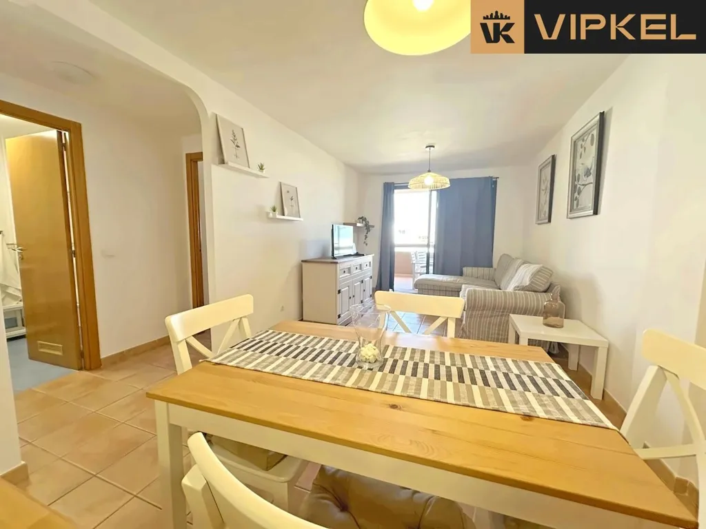 Salle à manger - Apartment with Terrace in Playa Paraíso