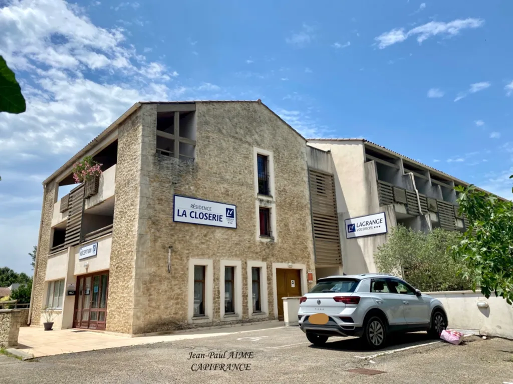 Extérieur - Appartement Duplex avec Piscine à Barjac