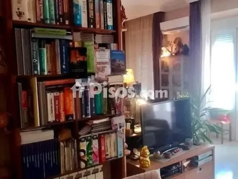 Séjour - Appartement 2 pièces à ES