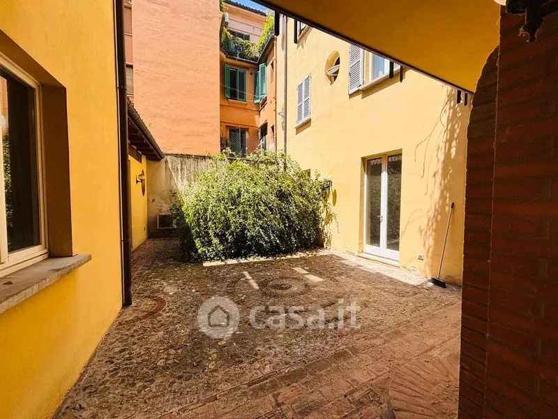 Giardino - Rustic Bilocale with Courtyard in Bologna