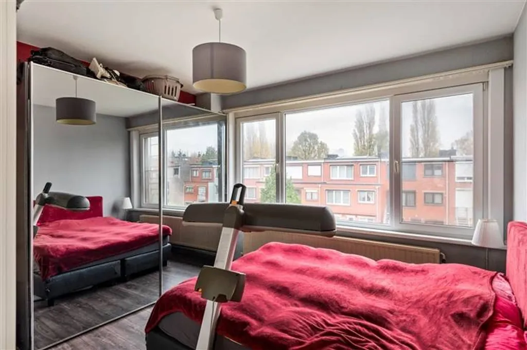 Chambres - Appartement Instapklaar avec Vue sur Merksem