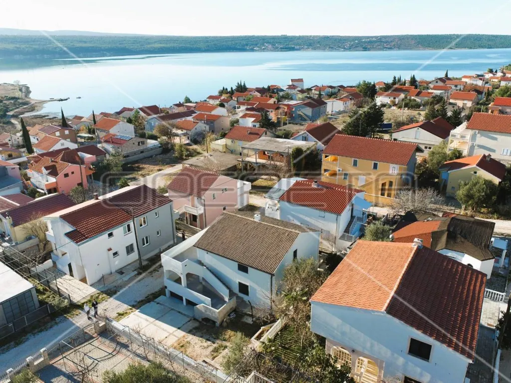 Vue aérienne - House with Sea View and Pool in Kruševo