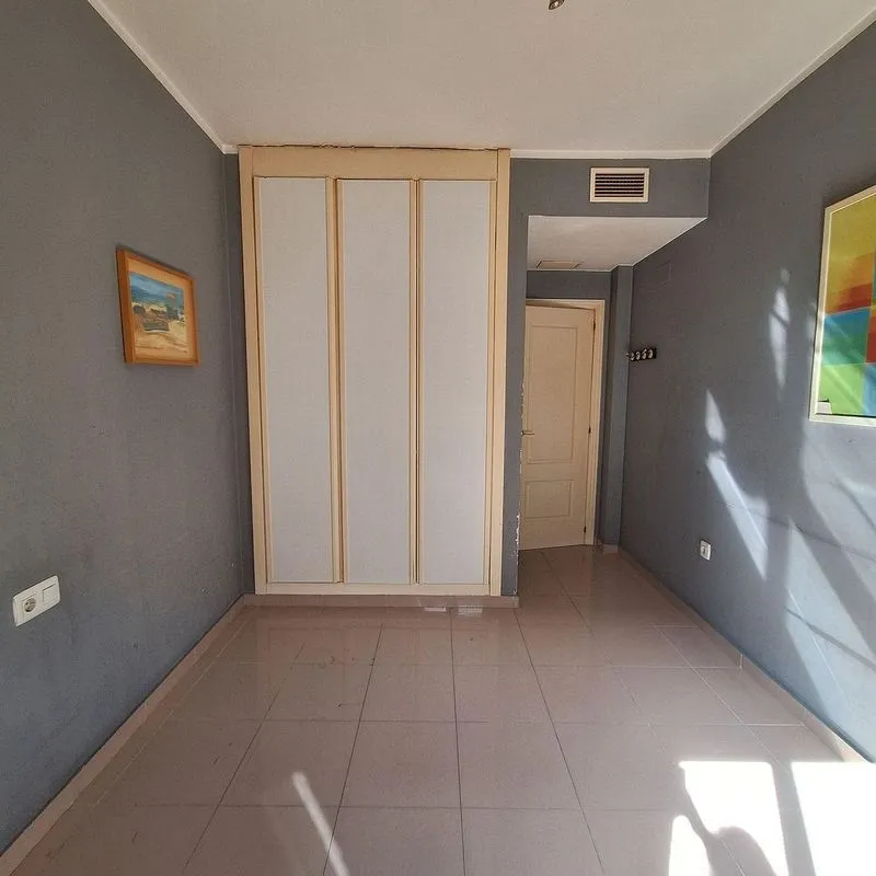 Esik - Apartment with Balcony in Jerez Centre