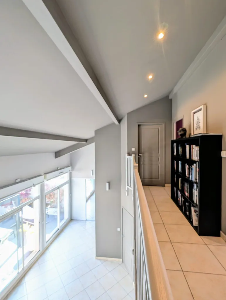 Séjour - Duplex avec Terrasse 42m² à Saint-Étienne Bellevue