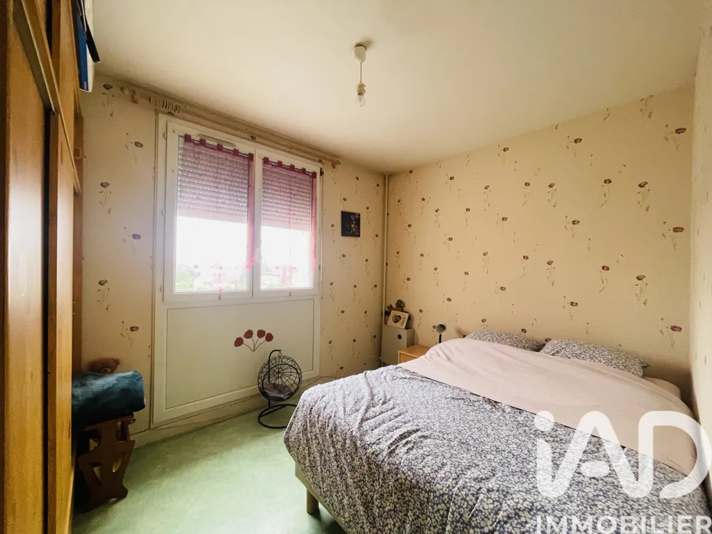 Magamistoad - Spacious 3-Bedroom Apartment with Balcony in Troyes