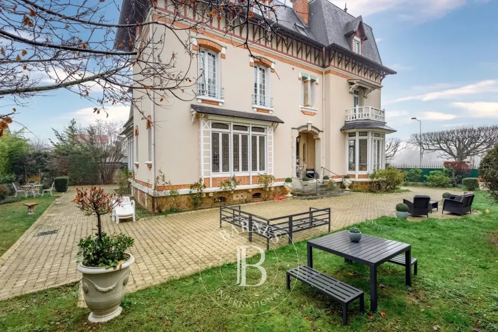 Extérieur - Maison 12 pièces à Ablon-sur-Seine