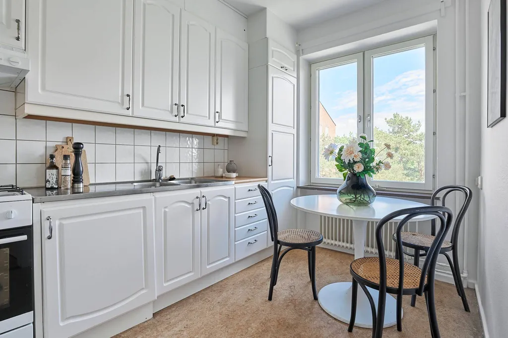 Cucina - Funkis Flat with Balcony in Hägersten