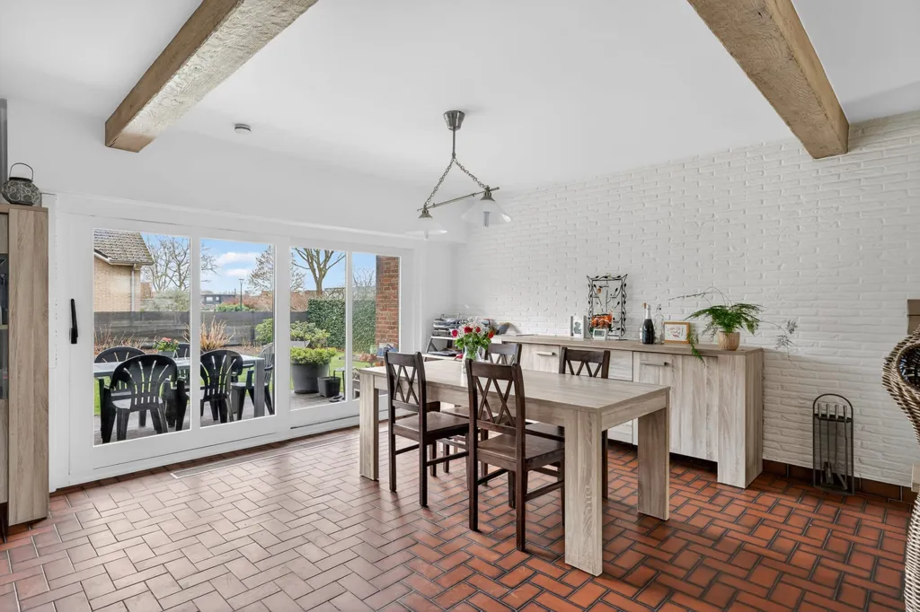 Söögituba - Detached House with Garden in Torhout