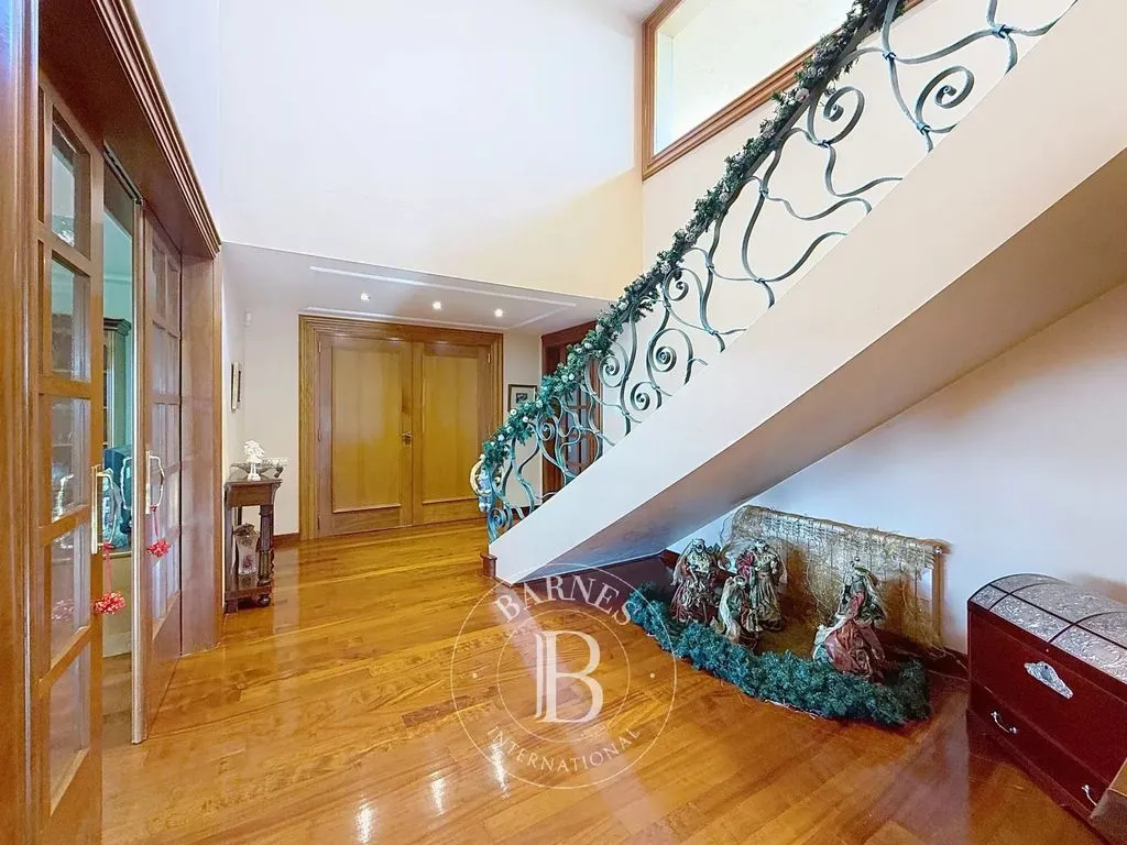 Toad - Luxury Villa with Pool in El Masnou