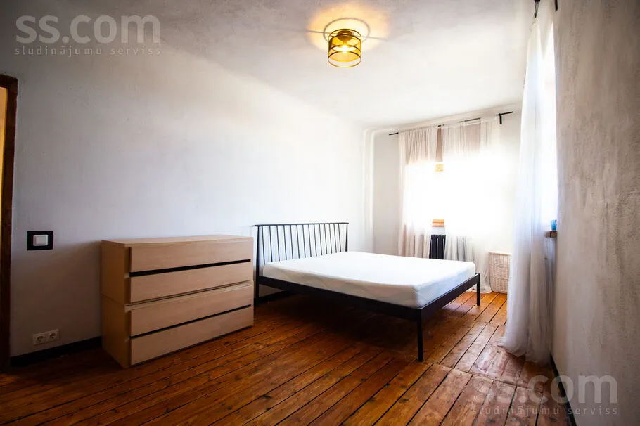 Magamistoad - Historic Two-Bedroom Flat in Daugavpils