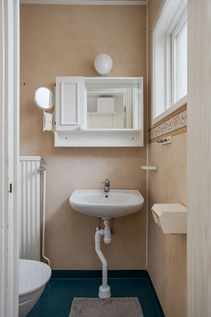 Salles de bain - Charmful Brick Villa with Scenic View in Halland
