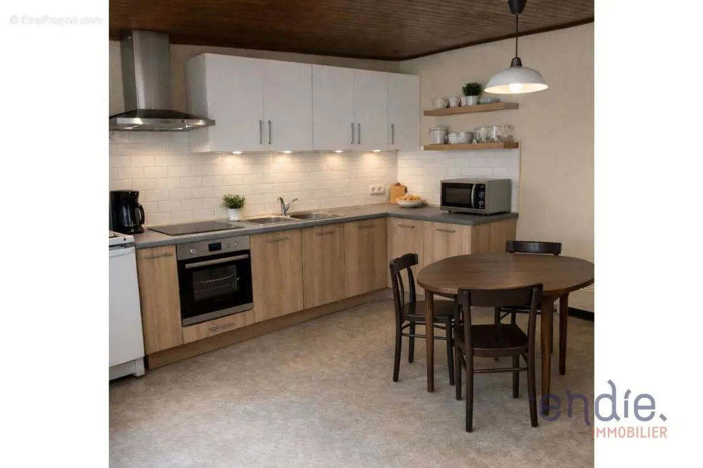 Köök - Apartment with Private Sloping Garden in Endie