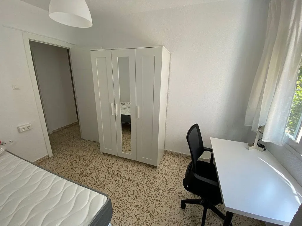 Chambres - Student Flat with Terrace in Camino de Ronda