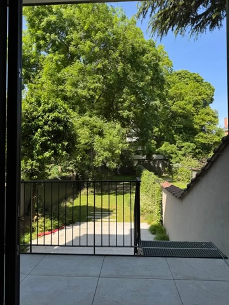 2 magamistoaga korter asukohas Ixelles