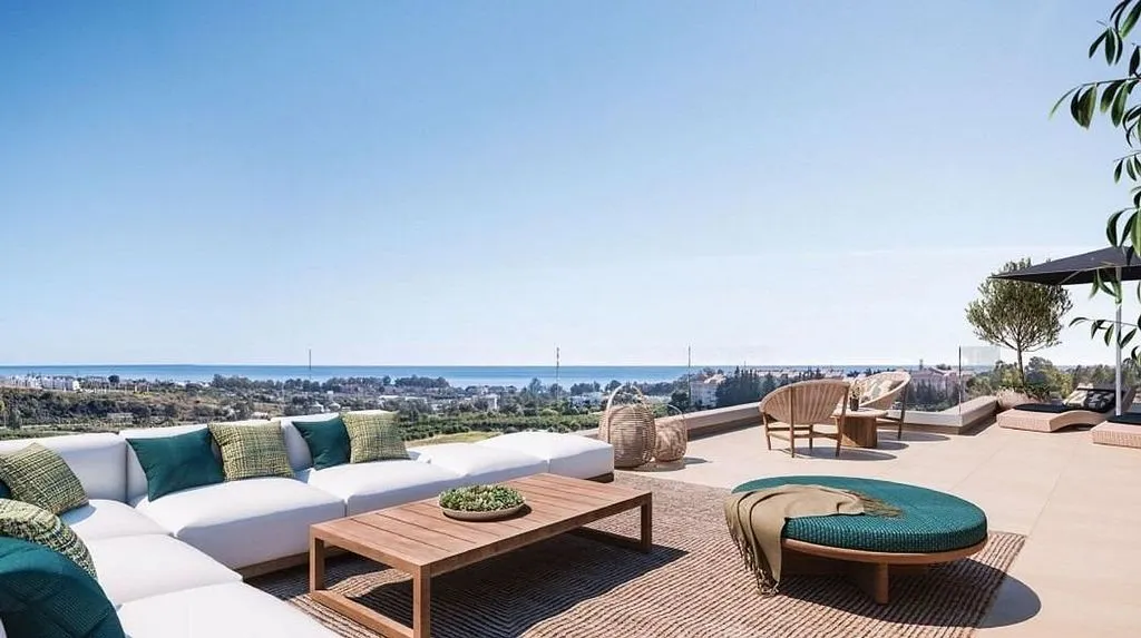 Terrass - Modern Apartment with Pool in Estepona