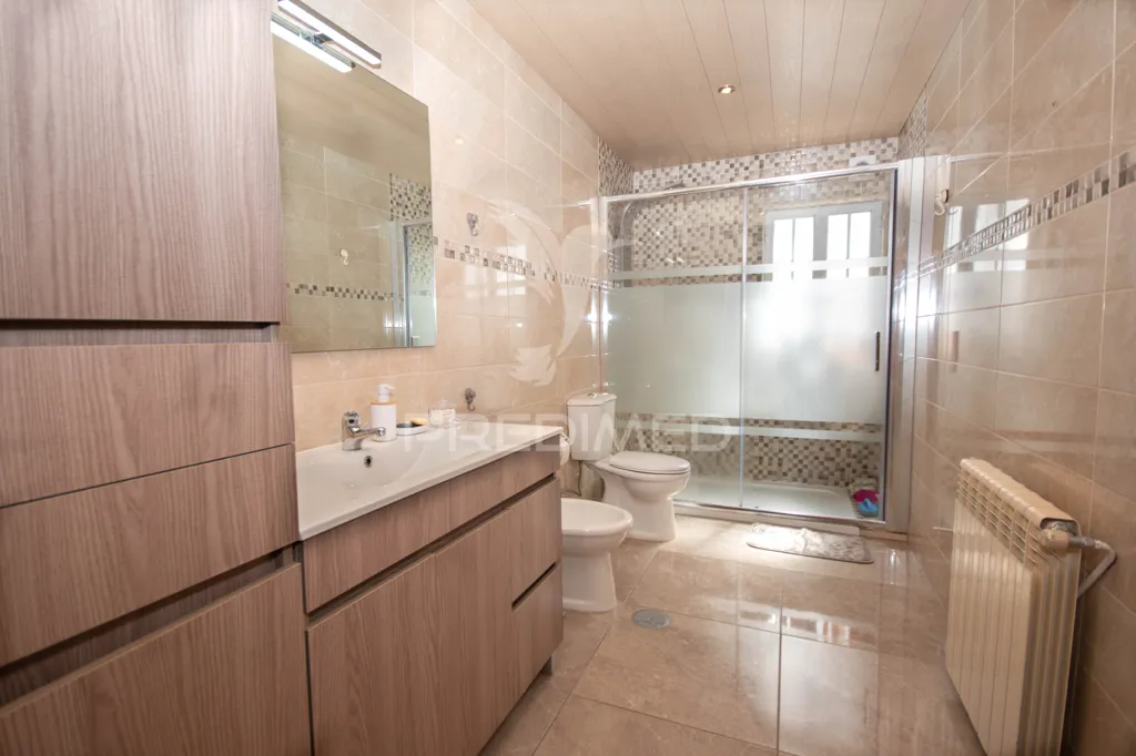 Vannitoad - T3 House with Panoramic View in Celorico da Beira