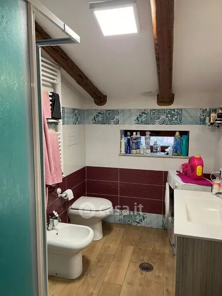 Vannitoad - Mansarded Flat with Parking in Fisciano