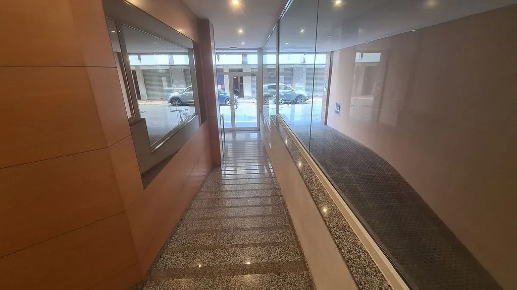 Esik - T2 Apartment with Garage in Doctor Dachs